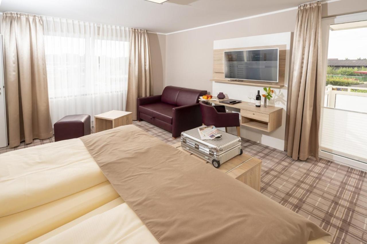 Hotel Tiek Superior مبن المظهر الخارجي الصورة